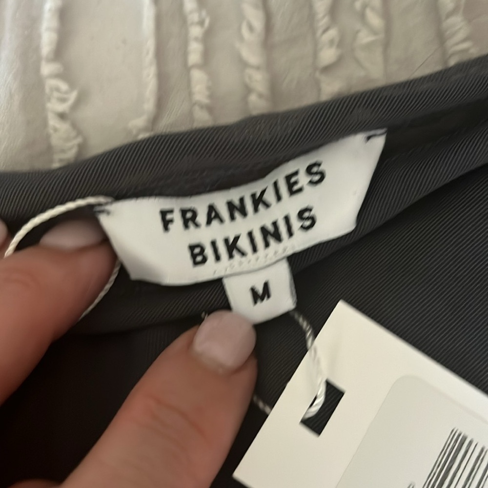 NWT Frankie’s Bikinis Mesh Cover Up, sz M - Picture 7 of 10